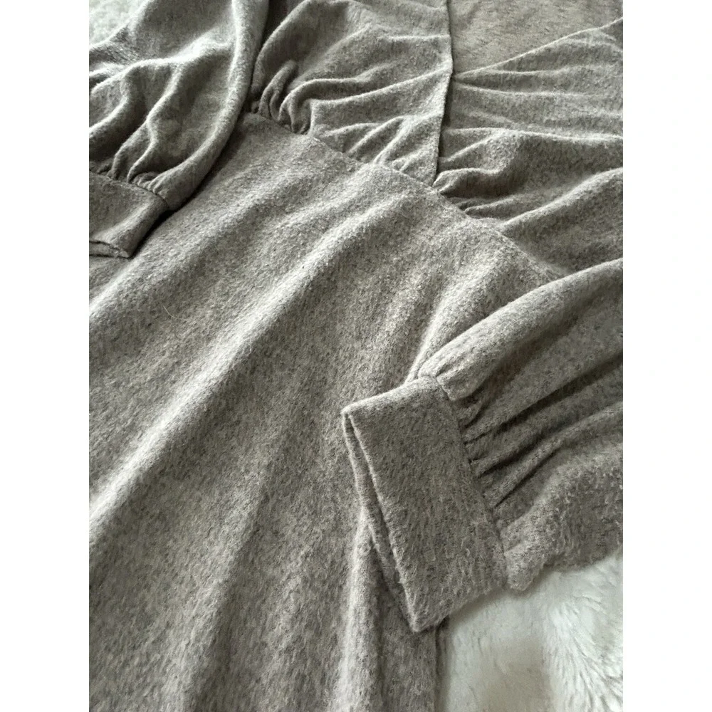 Womens Taupe Long Sleeve Dress Large‎ Ruffled Accents Super Soft! - Picture 5 of 10